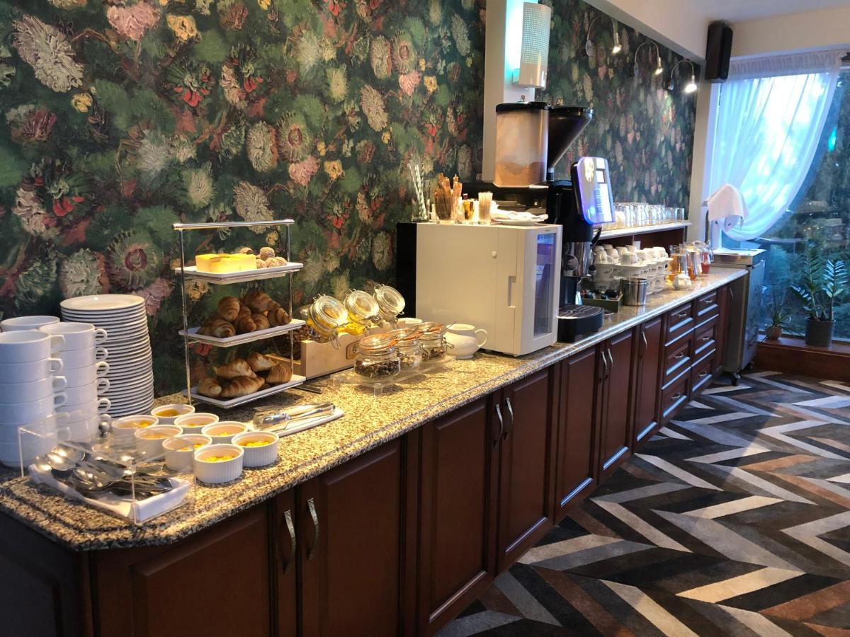 Hotel Great Polonia Krakow Airport - Ex Hotel Witek モドルニチュカ エクステリア 写真