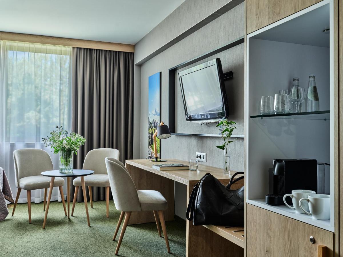 Hotel Great Polonia Krakow Airport - Ex Hotel Witek モドルニチュカ エクステリア 写真