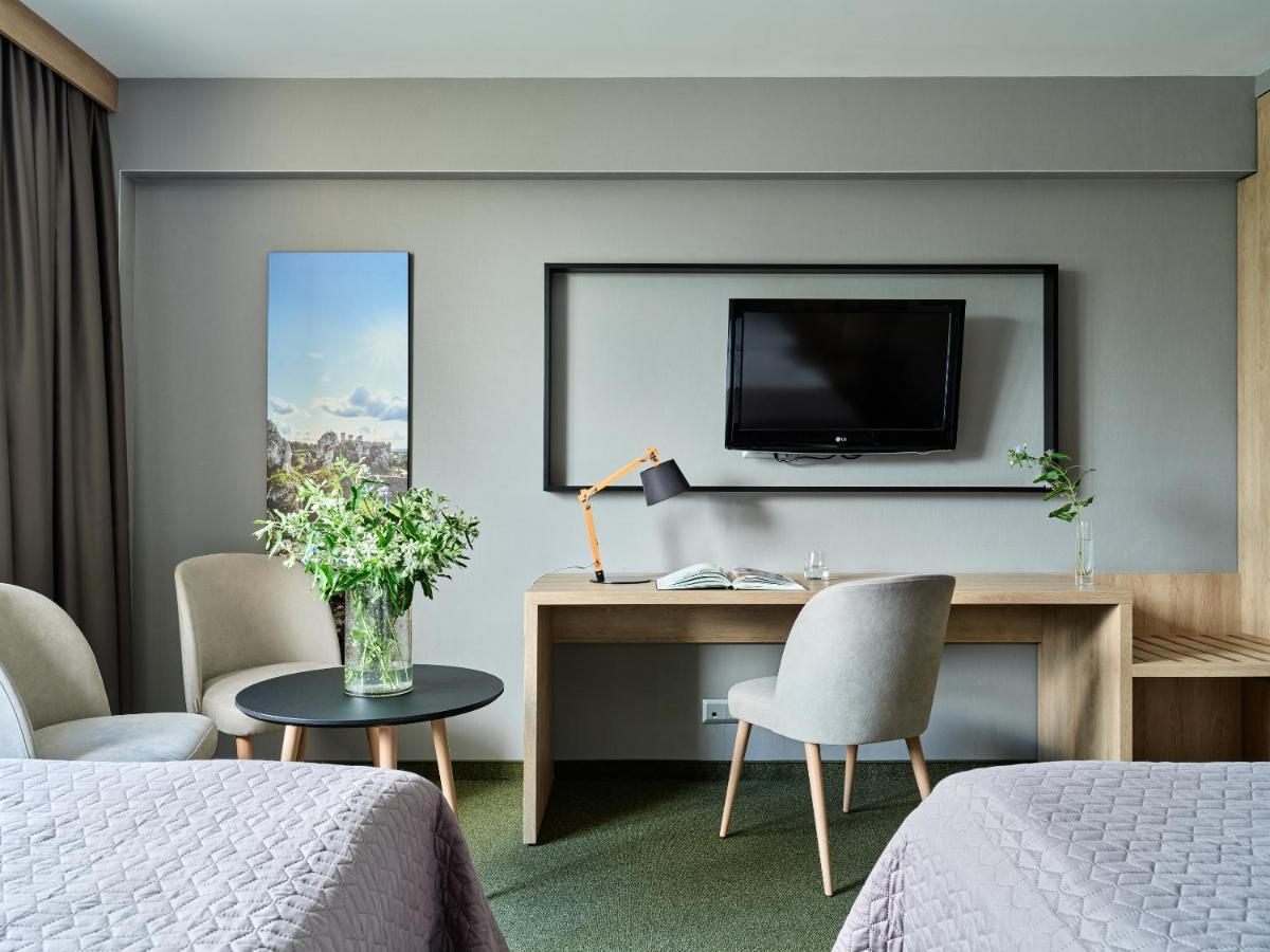 Hotel Great Polonia Krakow Airport - Ex Hotel Witek モドルニチュカ エクステリア 写真