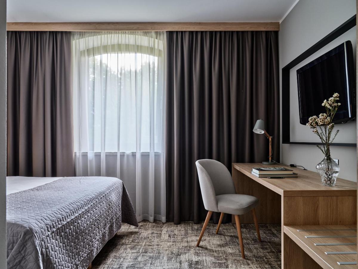 Hotel Great Polonia Krakow Airport - Ex Hotel Witek モドルニチュカ エクステリア 写真