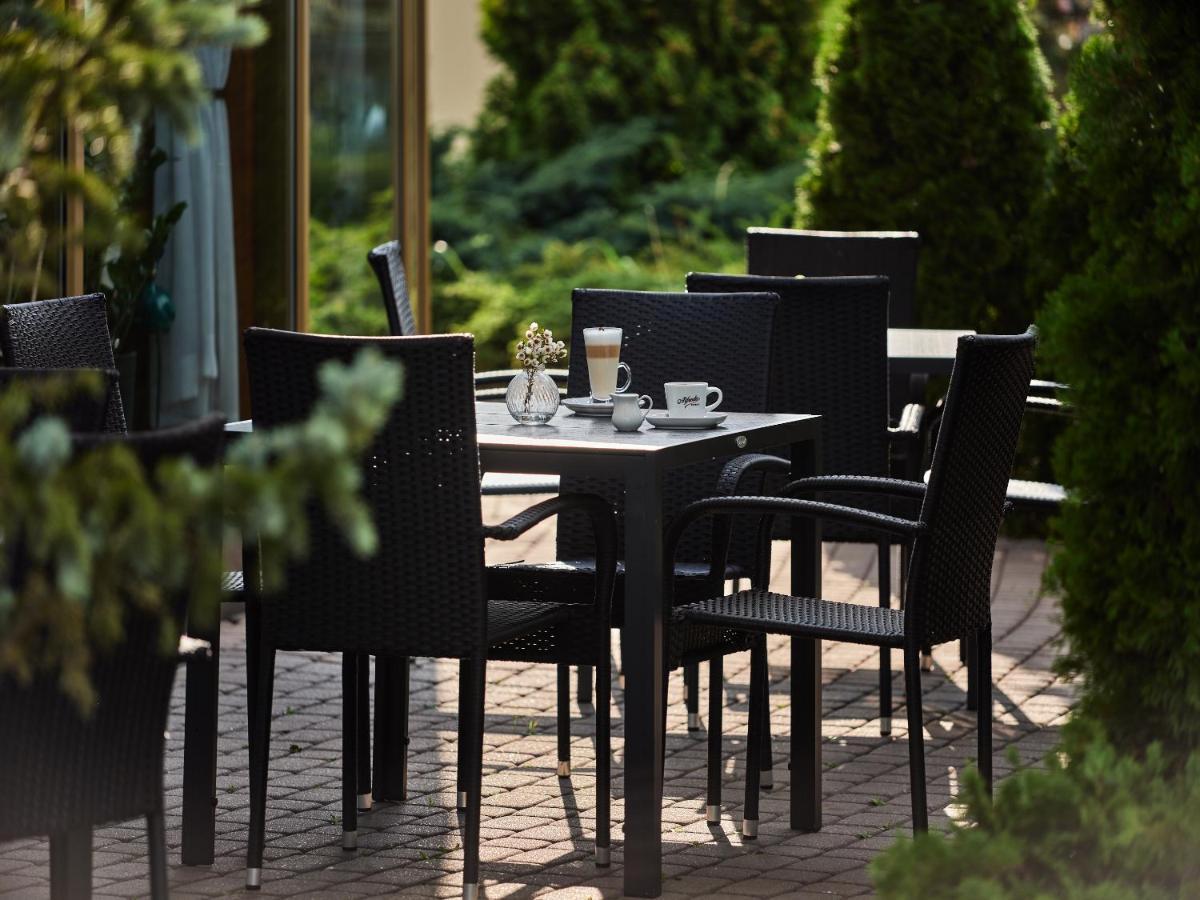 Hotel Great Polonia Krakow Airport - Ex Hotel Witek モドルニチュカ エクステリア 写真